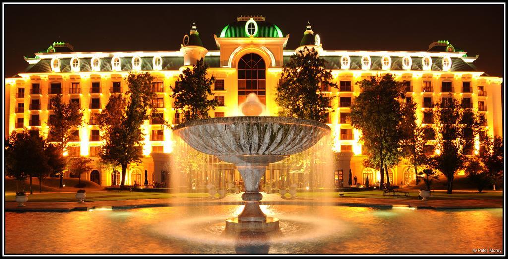 Готель Peermont D'Oreale Grande At Emperors Palace Кемптон-Парк Екстер'єр фото